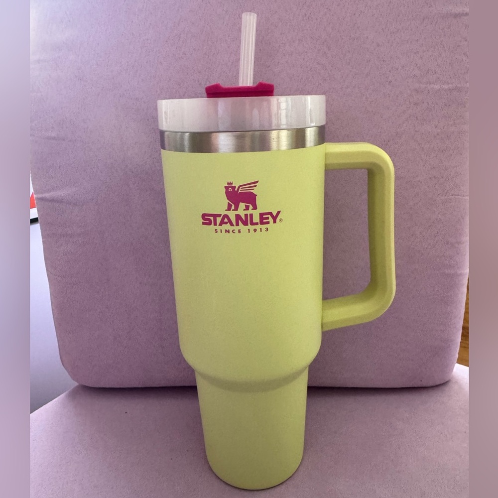 40 oz Stanley